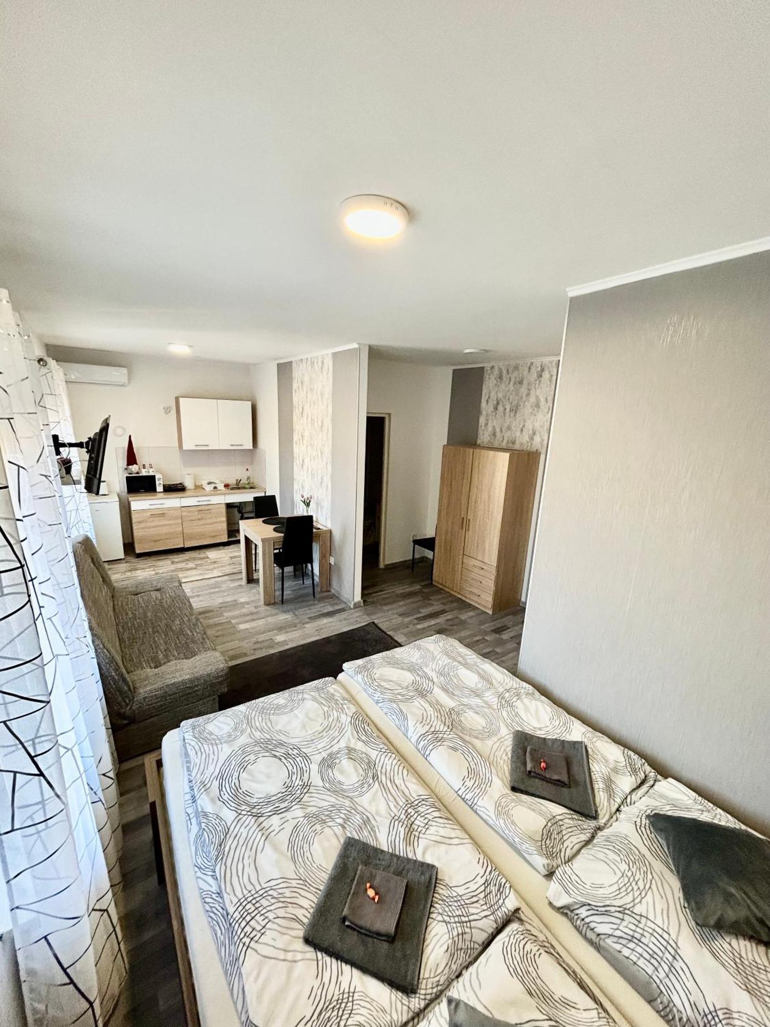 Mira Nest - Budapest City Екстериор снимка